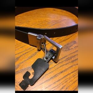 Kenneth Cole black belt for men size 32